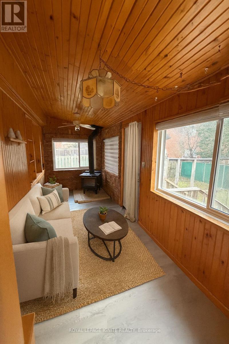 187 Twyn Rivers Drive, Pickering, Ontario  L1V 1E3 - Photo 7 - E12633508