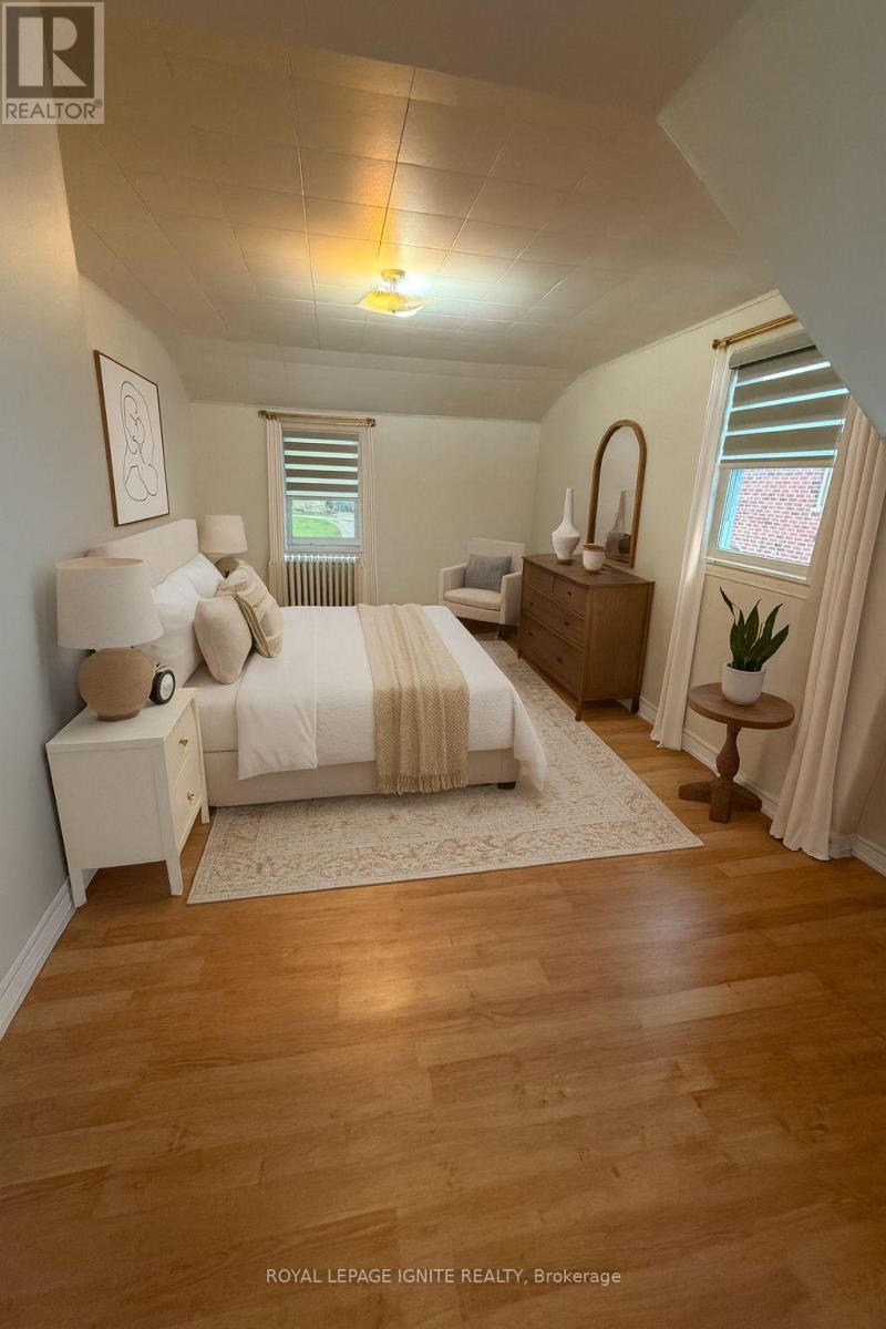 187 Twyn Rivers Drive, Pickering, Ontario  L1V 1E3 - Photo 9 - E12633508