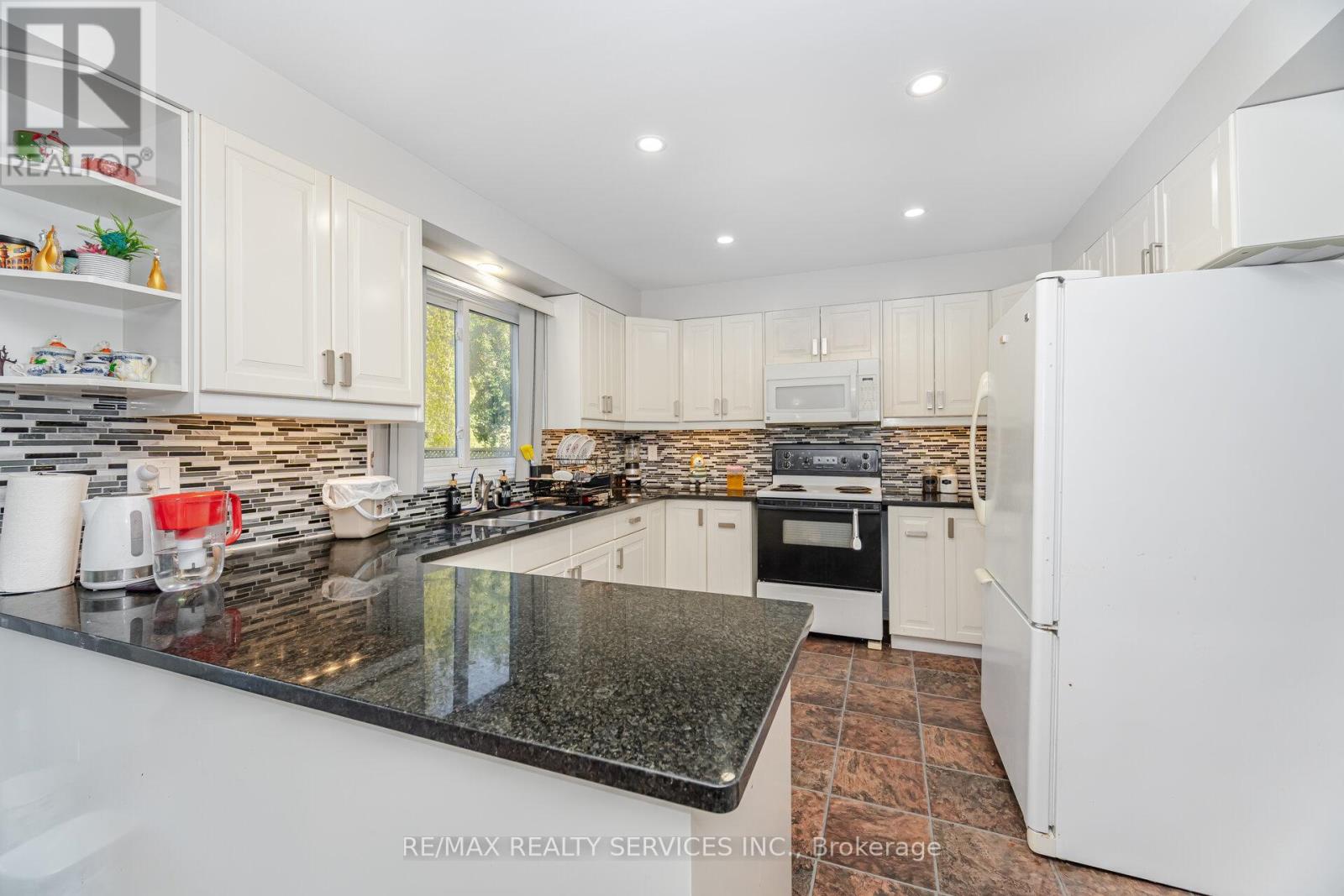 14 Milner Crescent, Ajax, Ontario  L1S 4W3 - Photo 11 - E12633538