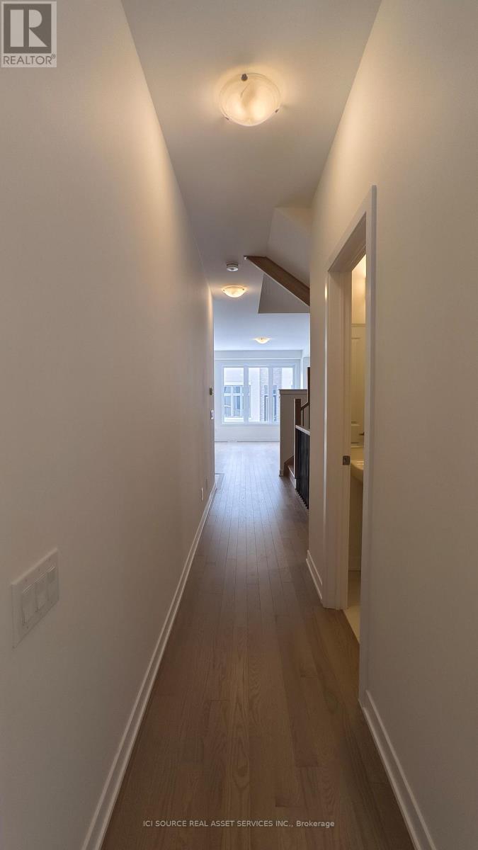 30 Freeman Williams Street, Markham, Ontario  L6C 3M7 - Photo 9 - N12633546