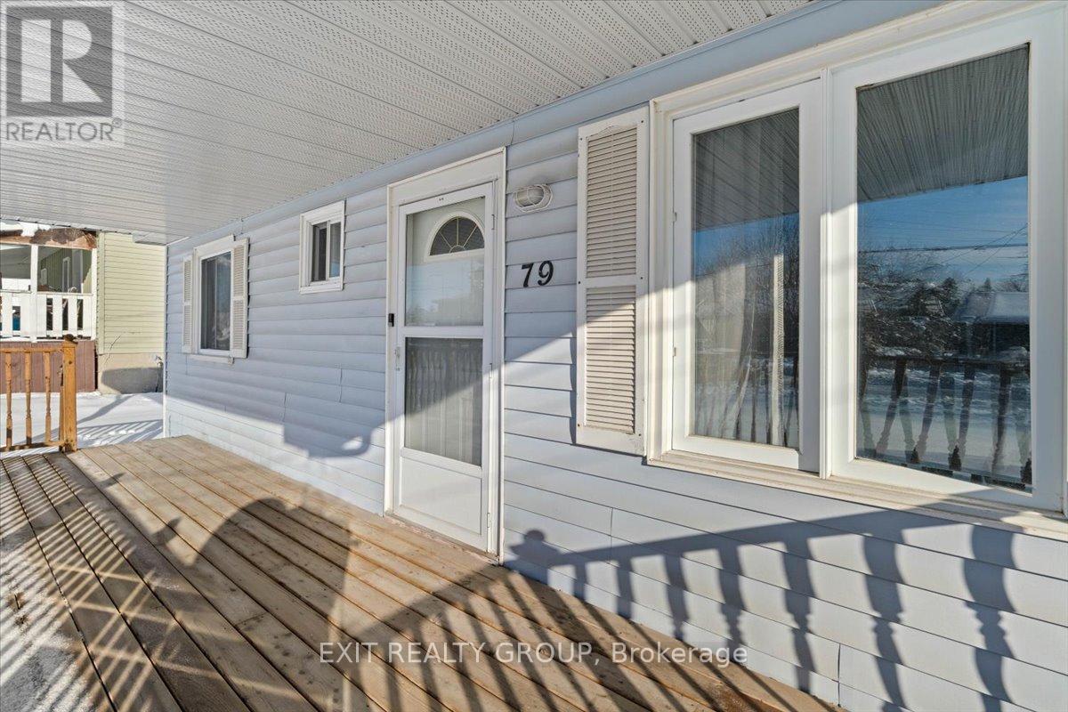 79 Louis Street, Quinte West, Ontario  K8V 2K9 - Photo 2 - X12633668