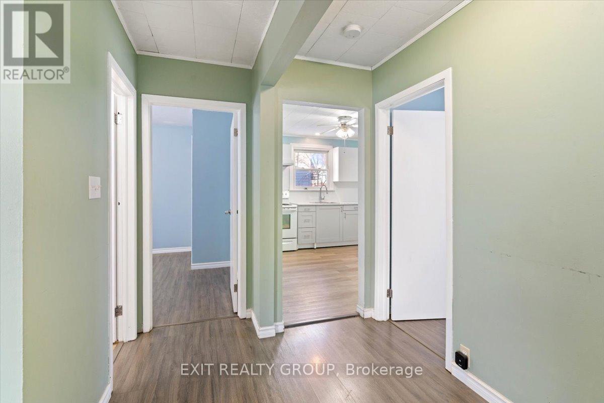 79 Louis Street, Quinte West, Ontario  K8V 2K9 - Photo 23 - X12633668