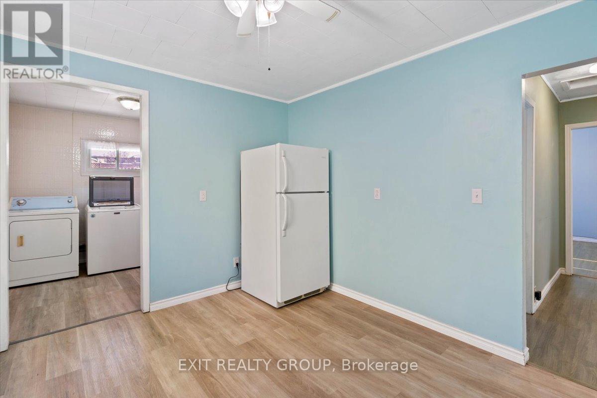 79 Louis Street, Quinte West, Ontario  K8V 2K9 - Photo 28 - X12633668