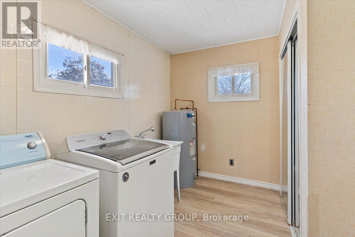 79 Louis Street, Quinte West, Ontario  K8V 2K9 - Photo 32 - X12633668