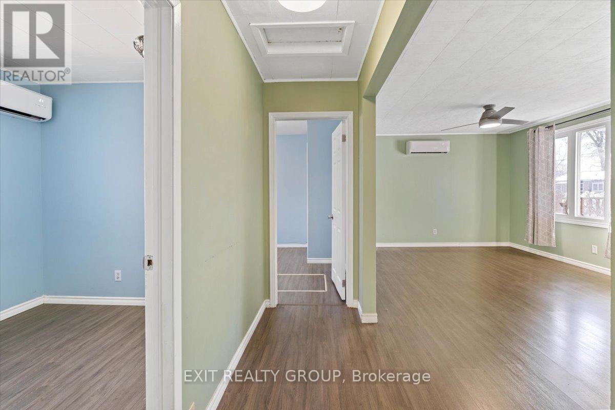 79 Louis Street, Quinte West, Ontario  K8V 2K9 - Photo 9 - X12633668