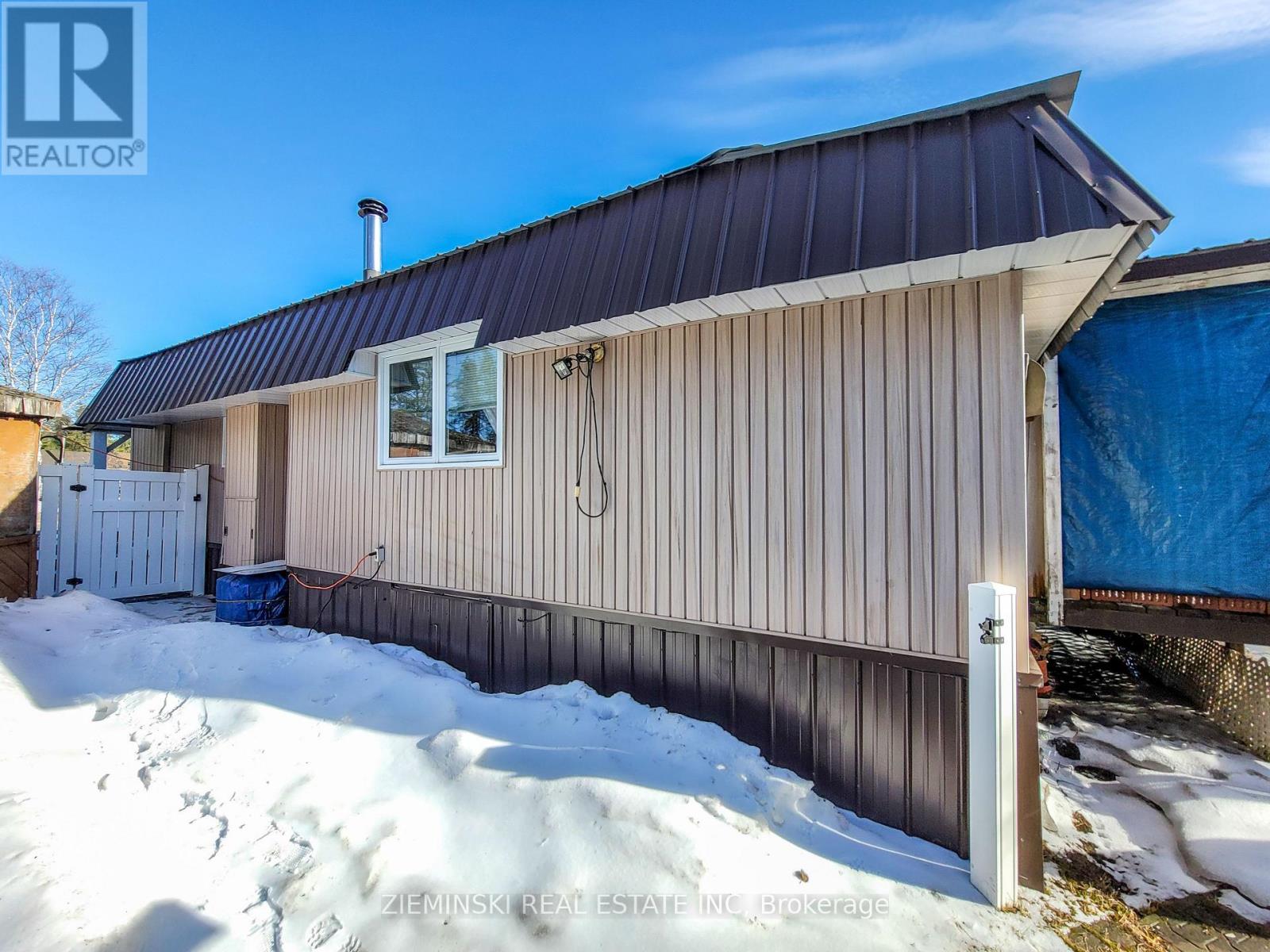 18-8885 Hwy 11 Highway, Iroquois Falls, Ontario  P0K 1G0 - Photo 2 - T12139940