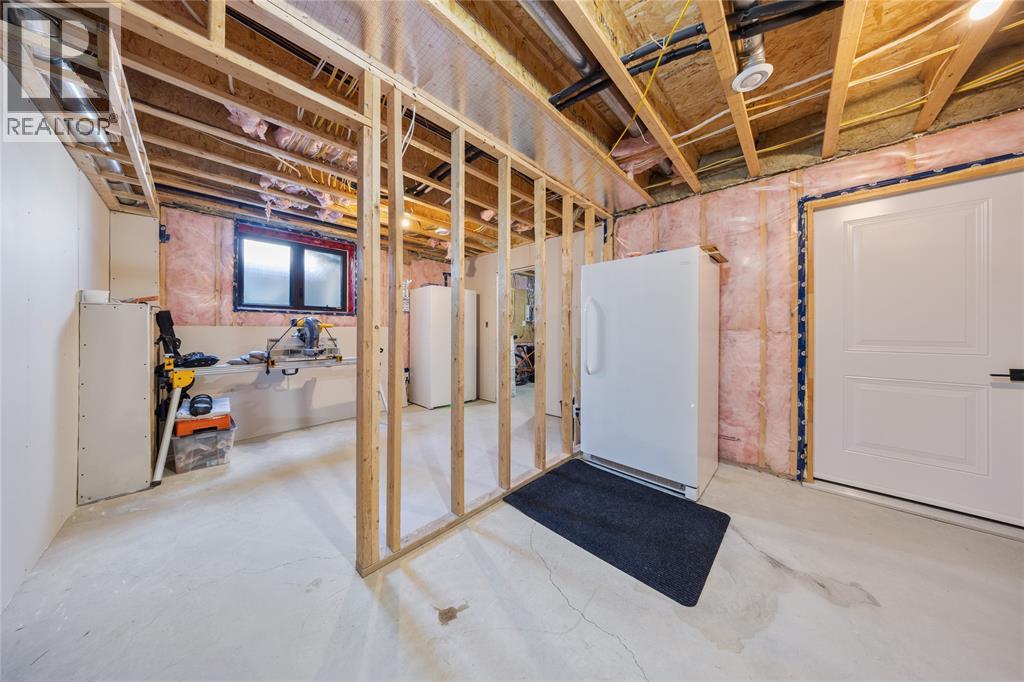 401 Rodriguez Drive, Sarnia, Ontario N7S 4M6 - Photo 35 - 25031518