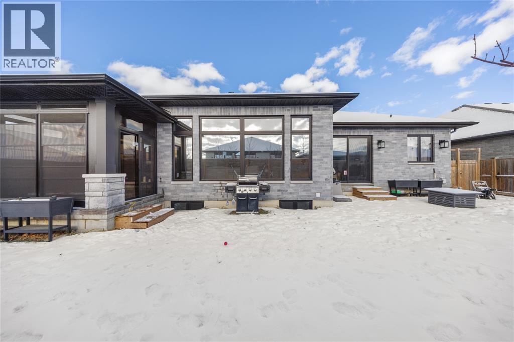 401 Rodriguez Drive, Sarnia, Ontario N7S 4M6 - Photo 40 - 25031518