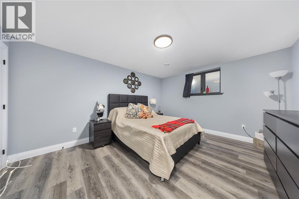 401 Rodriguez Drive, Sarnia, Ontario N7S 4M6 - Photo 33 - 25031518