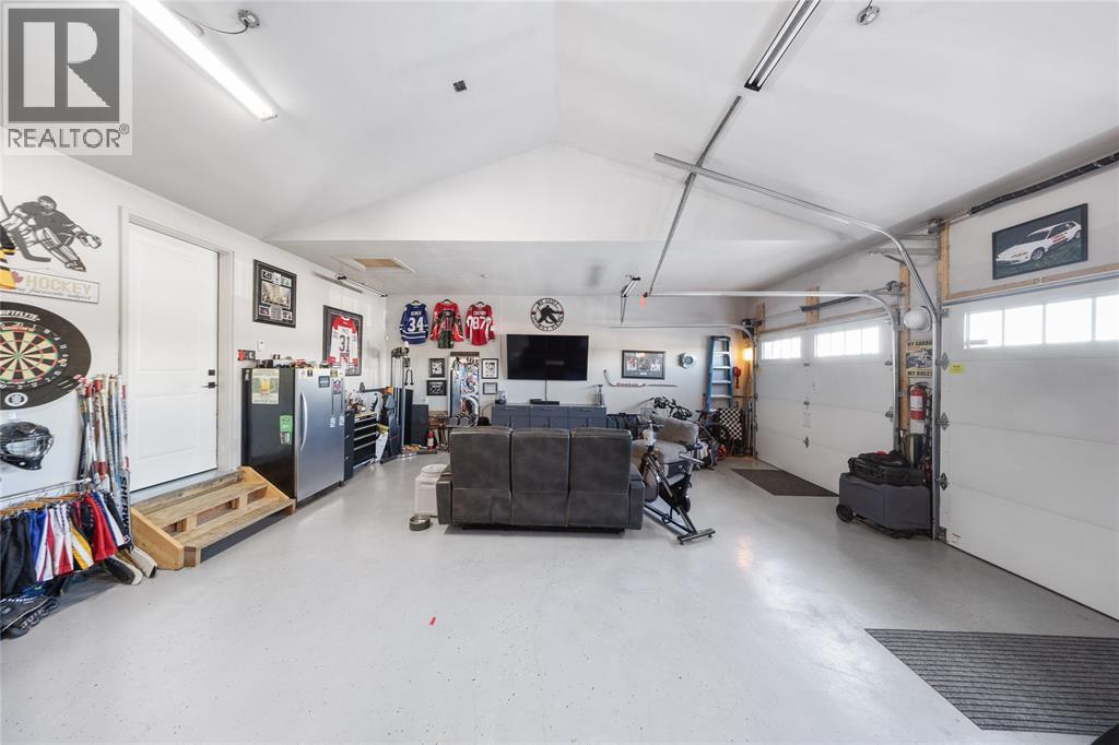 401 Rodriguez Drive, Sarnia, Ontario N7S 4M6 - Photo 37 - 25031518