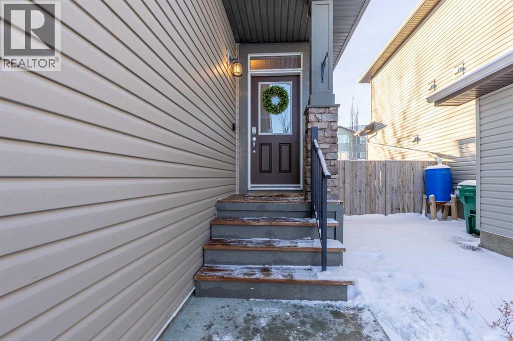 306 Twinriver Road W, Lethbridge, Alberta T1J 5B9 - Photo 3 - A2273382