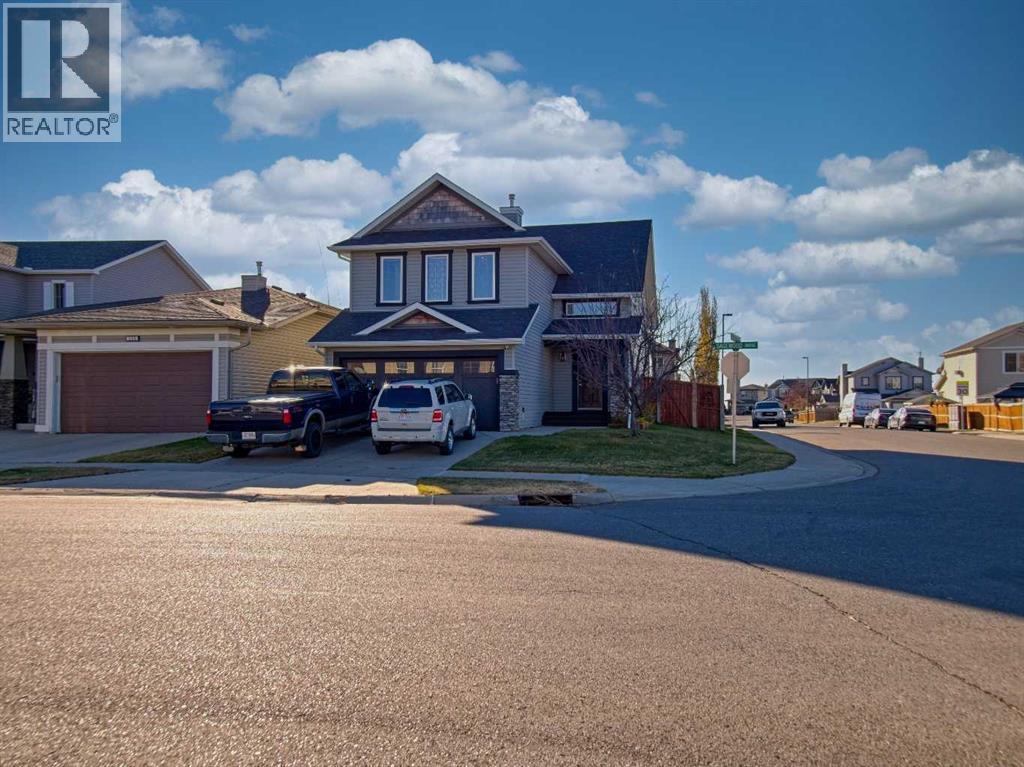 239 Sagewood Drive, Airdrie, Alberta  T4B 3A7 - Photo 1 - A2265913