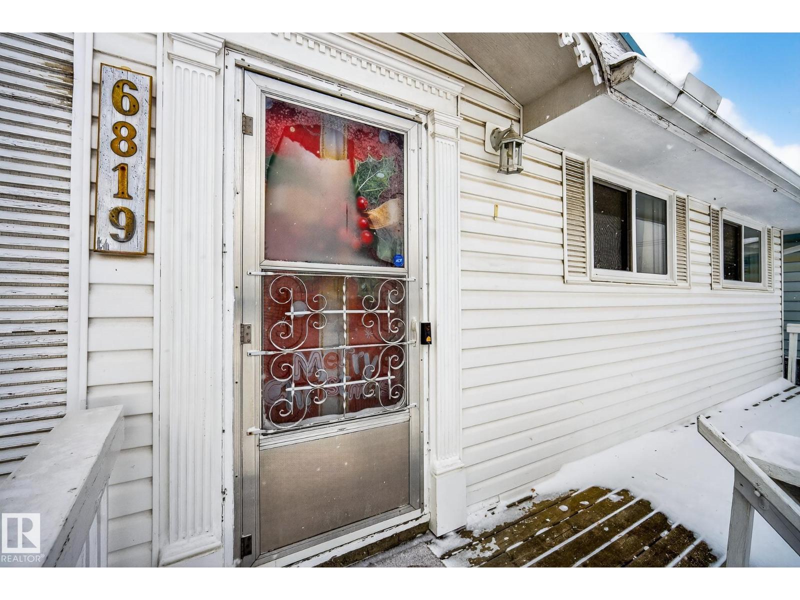 6819 83 Av Nw, Edmonton, Alberta T6B 0G4 - Photo 3 - E4468053