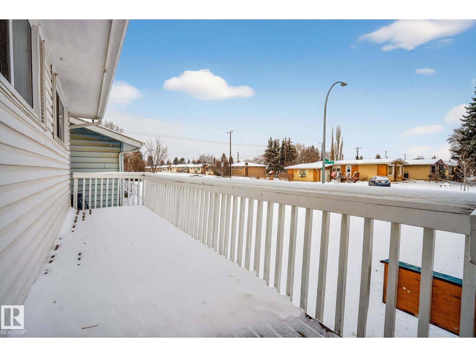 6819 83 Av Nw, Edmonton, Alberta T6B 0G4 - Photo 2 - E4468053
