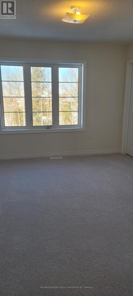 139 Dovedale Drive, Georgina, Ontario  L4P 0S6 - Photo 18 - N12392116