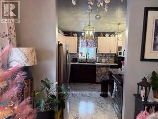 1 - 11 Stewart Street, Strathroy-Caradoc, Ontario  N7G 1A1 - Photo 2 - X12633656