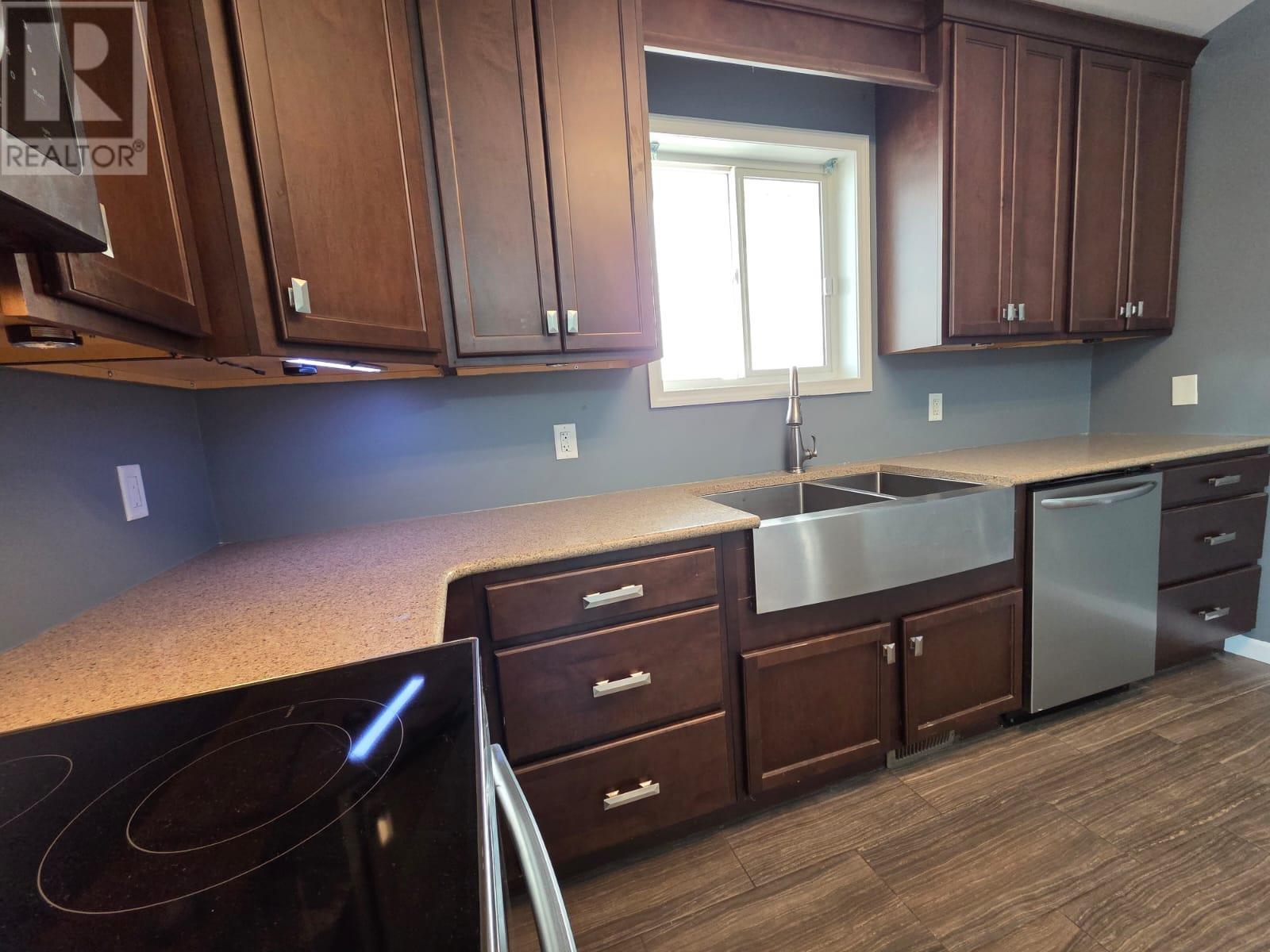 321 Amelia St W, Thunder Bay, Ontario  P7E 4A6 - Photo 12 - TB253656