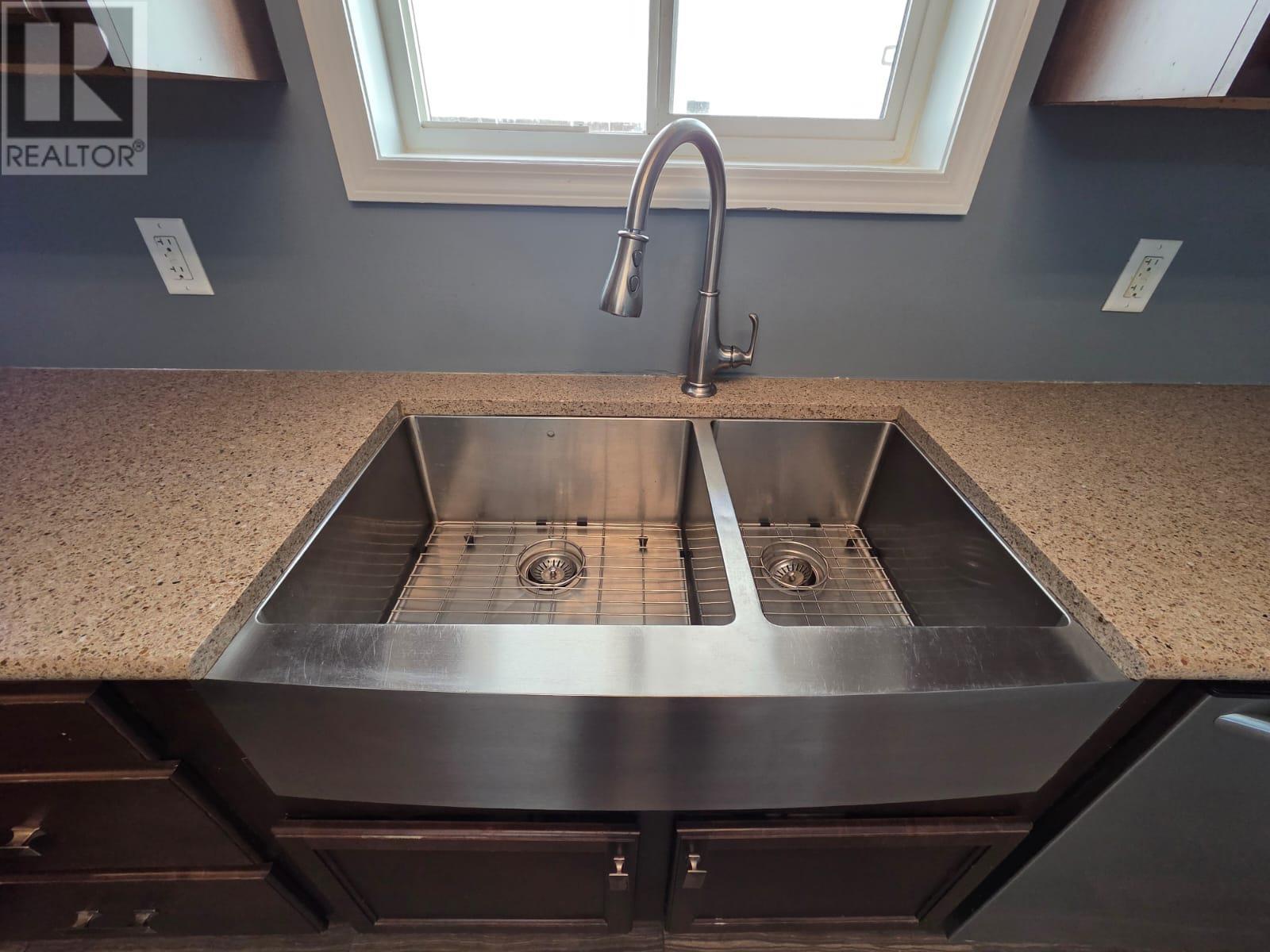 321 Amelia St W, Thunder Bay, Ontario  P7E 4A6 - Photo 16 - TB253656