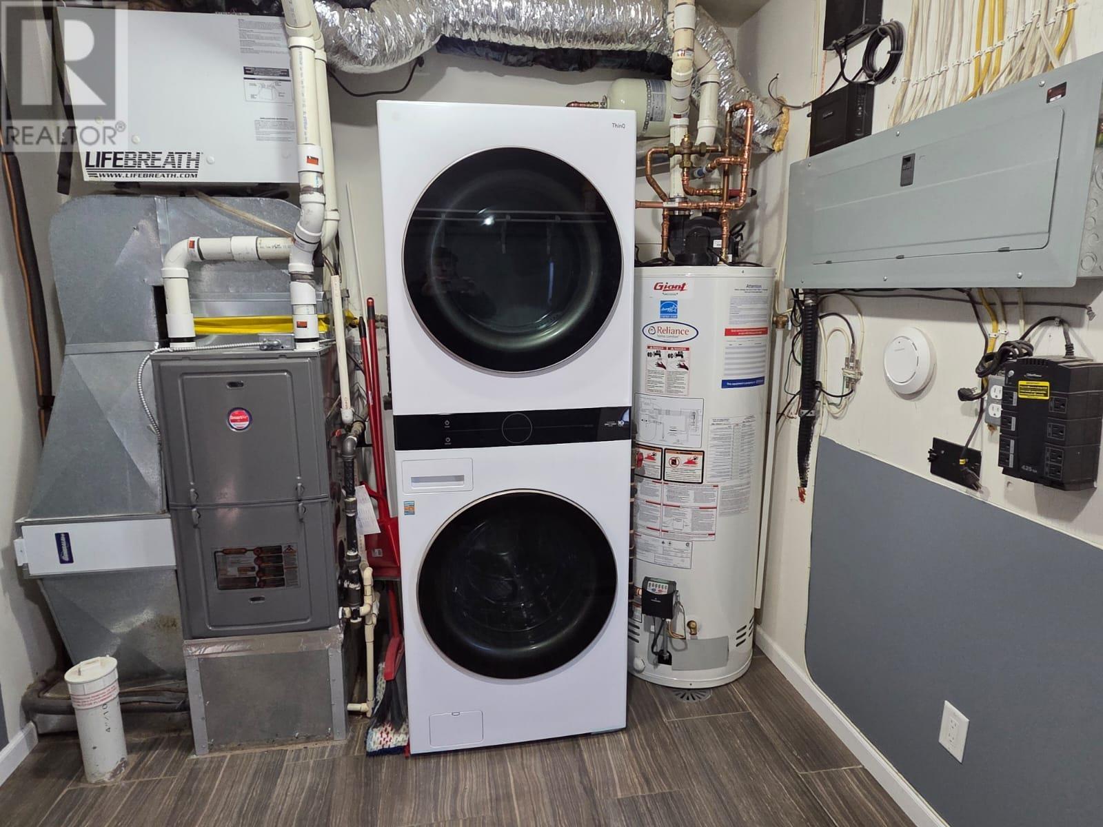 321 Amelia St W, Thunder Bay, Ontario  P7E 4A6 - Photo 39 - TB253656