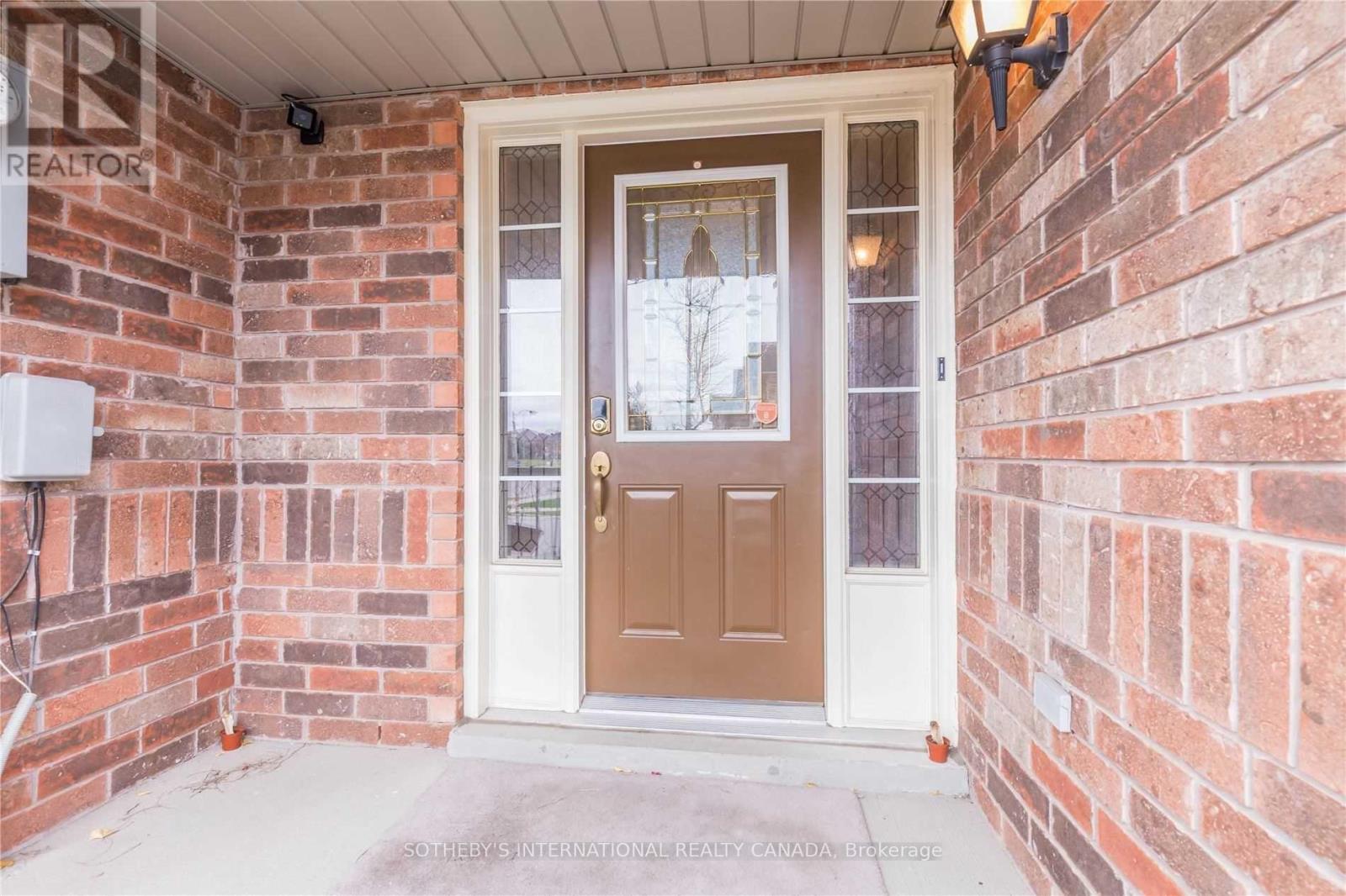 20 Tanasi Road, Brampton, Ontario  L6X 0K4 - Photo 4 - W12633486