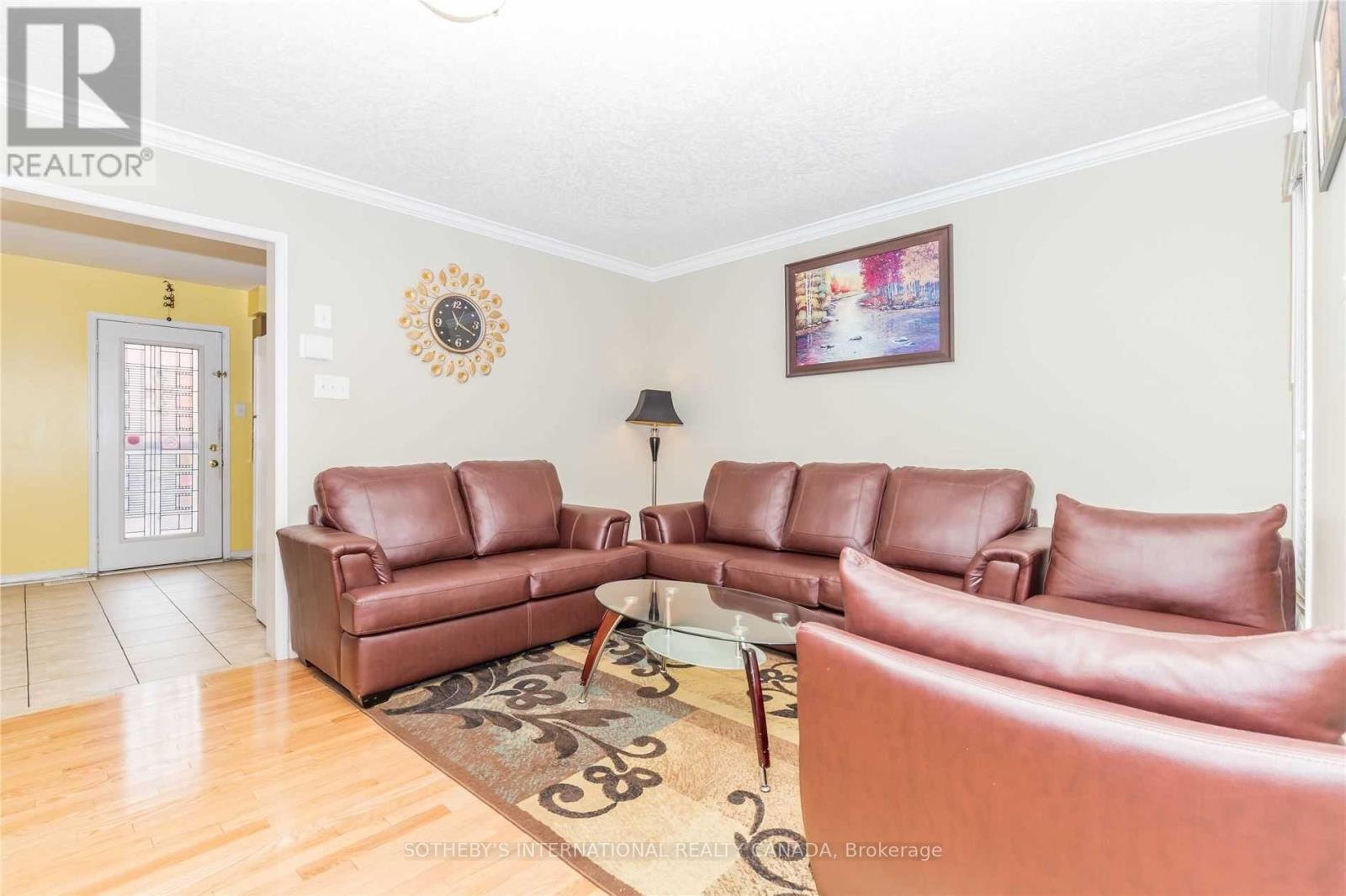 20 Tanasi Road, Brampton, Ontario  L6X 0K4 - Photo 9 - W12633486