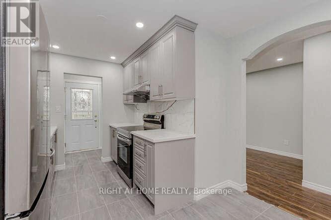 90 Greenmount Road E, Brampton, Ontario  L6S 1T8 - Photo 13 - W12633516