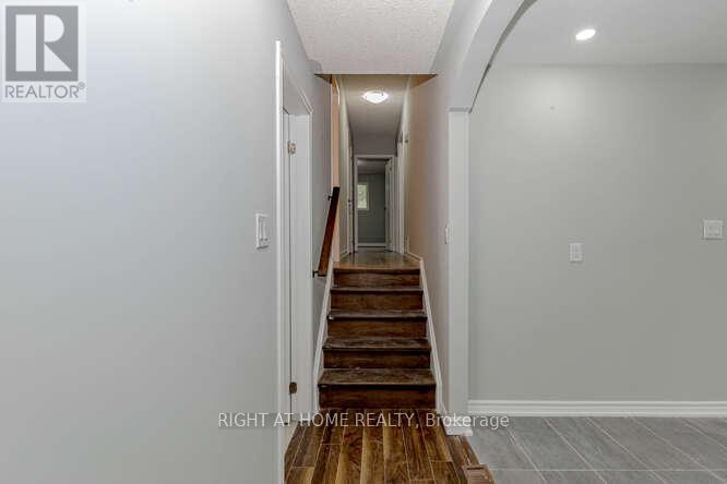 90 Greenmount Road E, Brampton, Ontario  L6S 1T8 - Photo 19 - W12633516