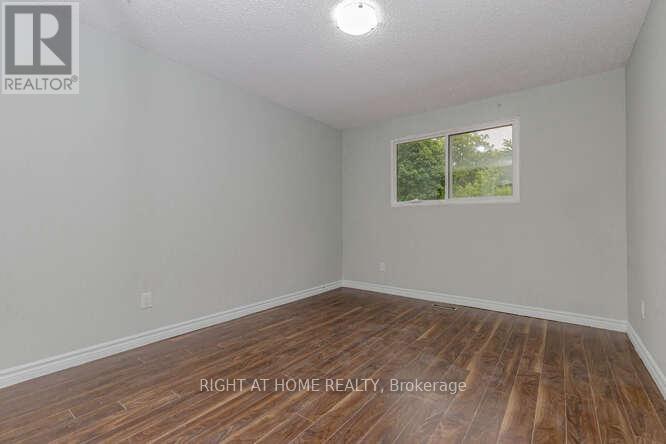 90 Greenmount Road E, Brampton, Ontario  L6S 1T8 - Photo 22 - W12633516