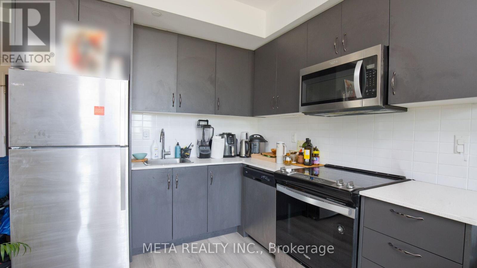 112 - 95 Attmar Drive, Brampton, Ontario  L6P 0Y6 - Photo 16 - W12633520