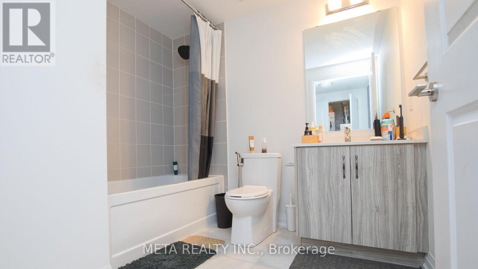 112 - 95 Attmar Drive, Brampton, Ontario  L6P 0Y6 - Photo 21 - W12633520