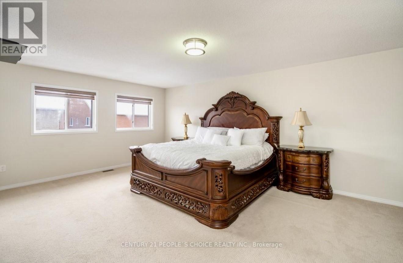 63 Northface Crescent, Brampton, Ontario  L6R 2X9 - Photo 14 - W12633528