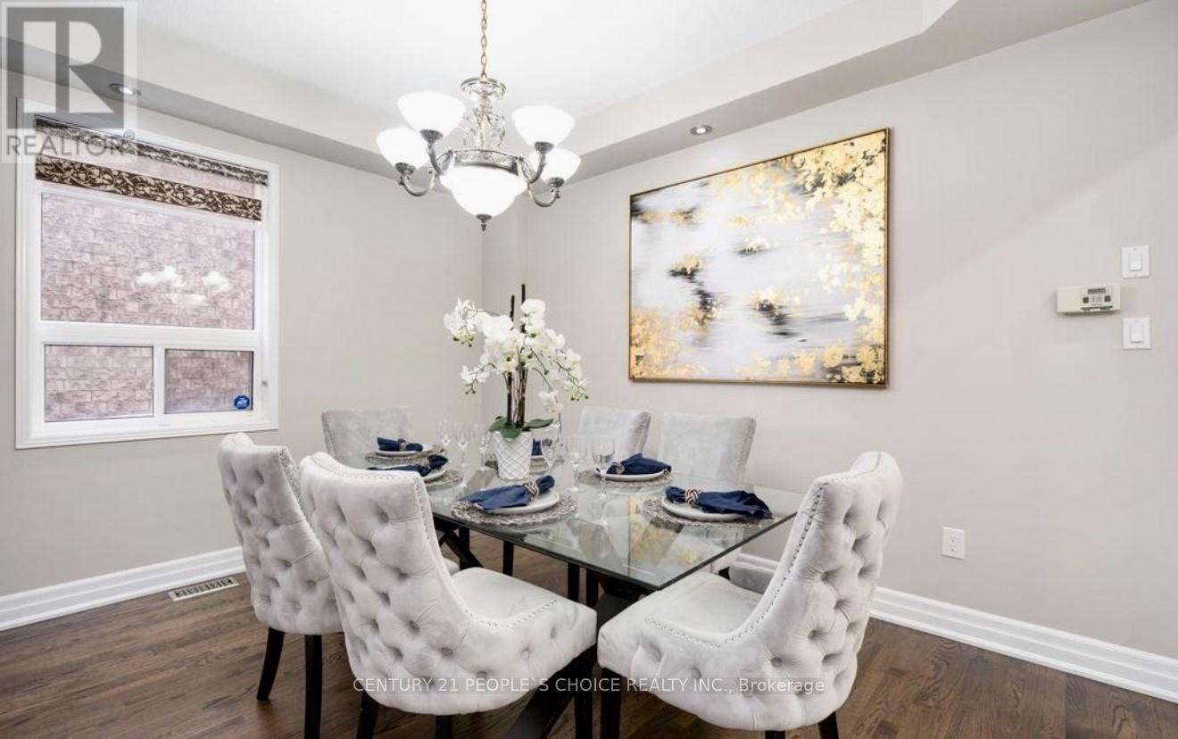 63 Northface Crescent, Brampton, Ontario  L6R 2X9 - Photo 6 - W12633528