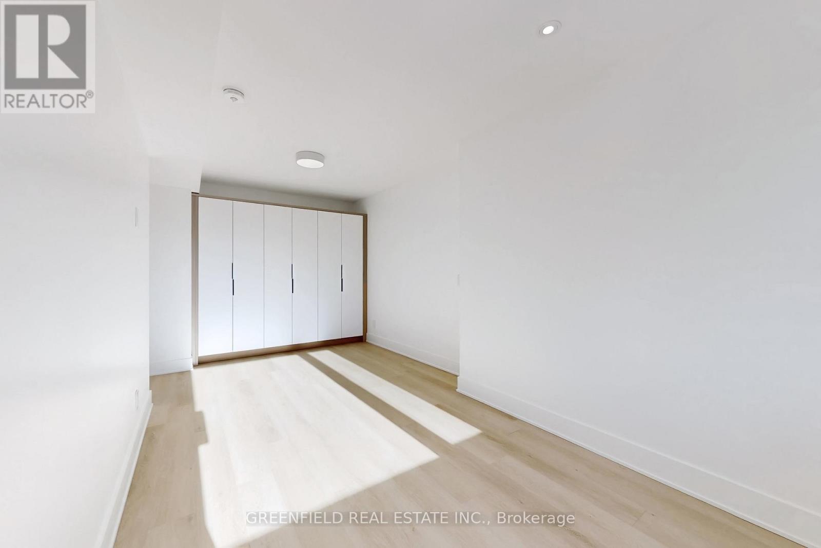 Upper - 168 Pearson Avenue, Toronto (Roncesvalles), Ontario  M6R 1G5 - Photo 30 - W12633572