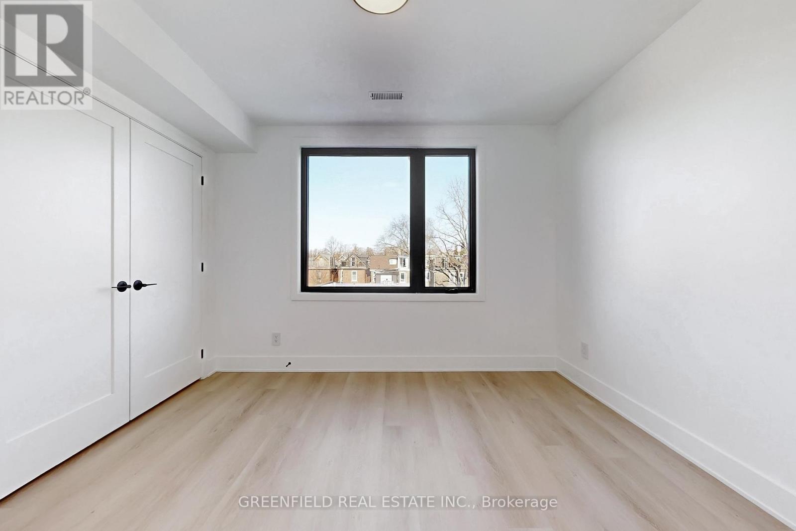 Upper - 168 Pearson Avenue, Toronto (Roncesvalles), Ontario  M6R 1G5 - Photo 37 - W12633572