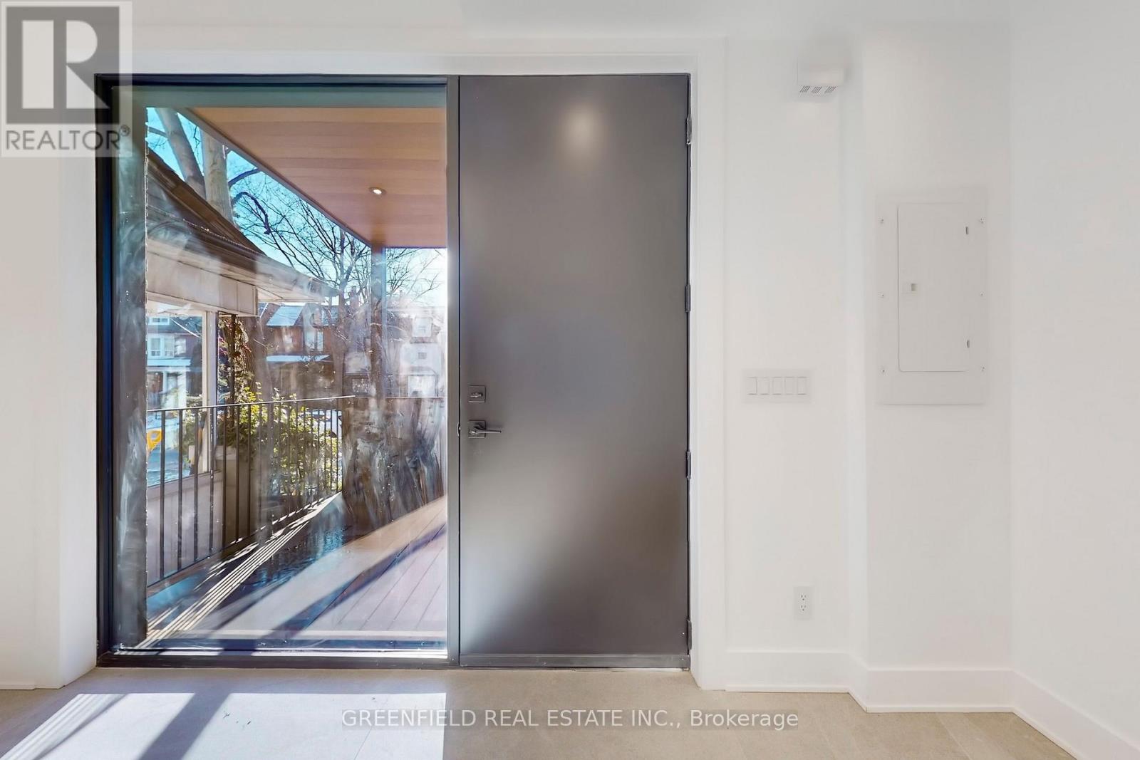 Main Floor - 168 Pearson Avenue, Toronto (Roncesvalles), Ontario  M6R 1G5 - Photo 37 - W12633576