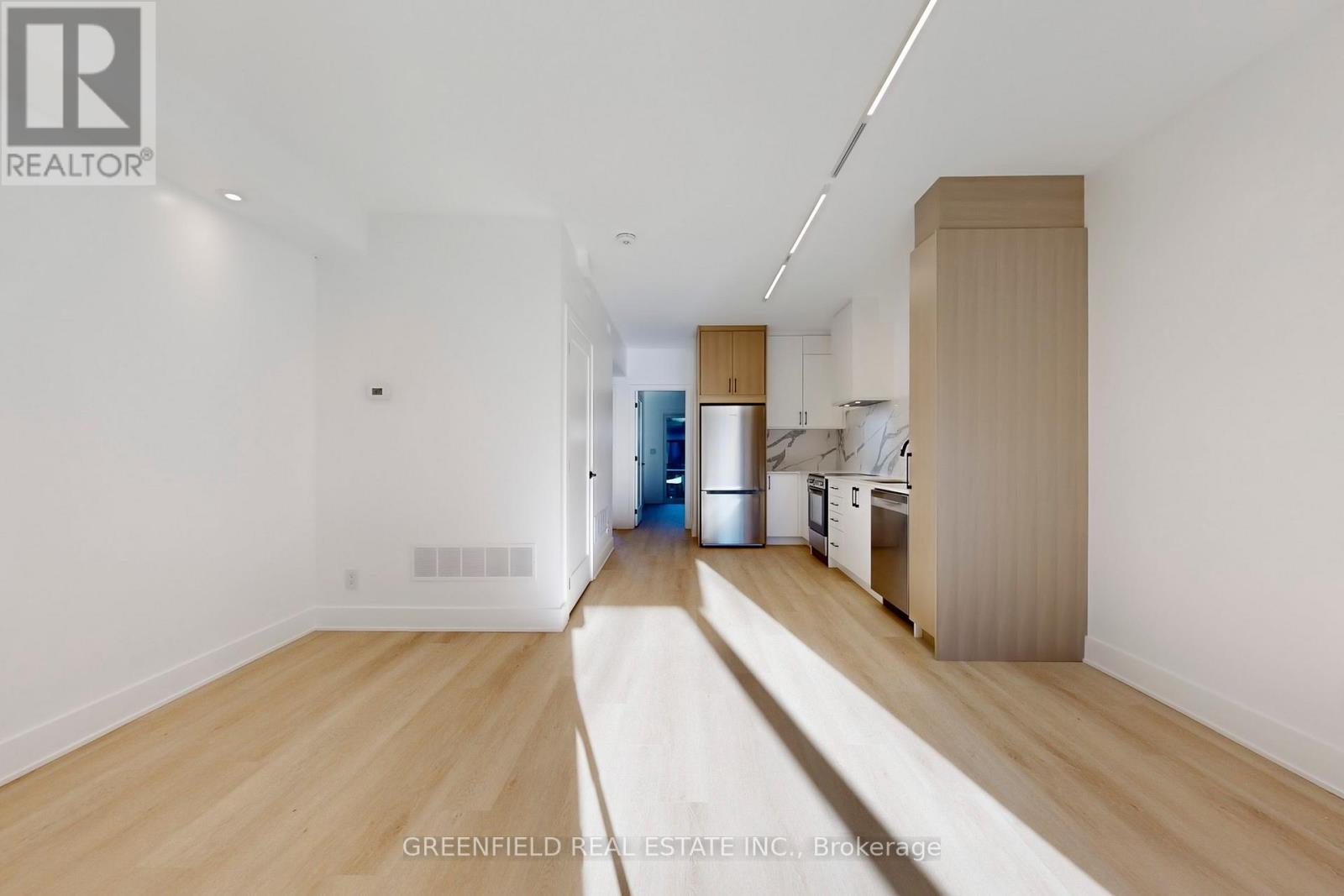 Main Floor - 168 Pearson Avenue, Toronto (Roncesvalles), Ontario  M6R 1G5 - Photo 6 - W12633576