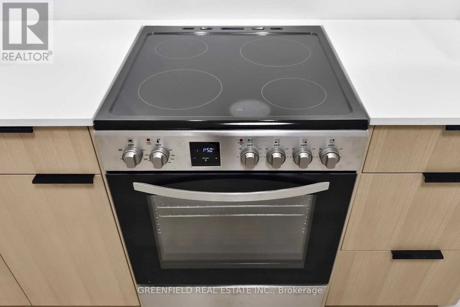 Lower Unit - 168 Pearson Avenue, Toronto (Roncesvalles), Ontario  M6R 1G5 - Photo 5 - W12633578