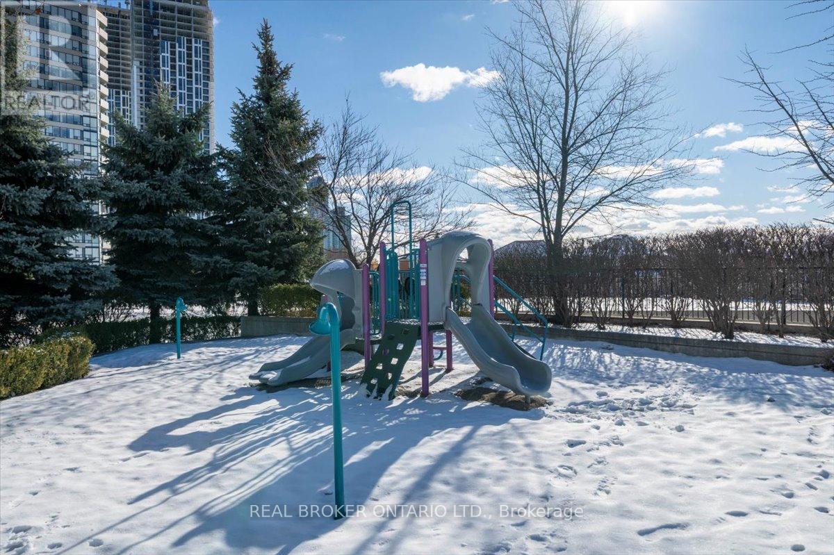 312 - 335 Rathburn Road W, Mississauga, Ontario  L5B 0C8 - Photo 32 - W12633596