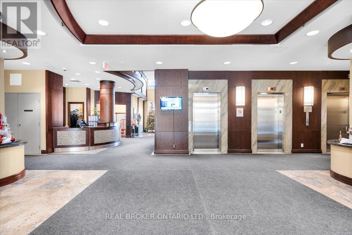 312 - 335 Rathburn Road W, Mississauga, Ontario  L5B 0C8 - Photo 7 - W12633596