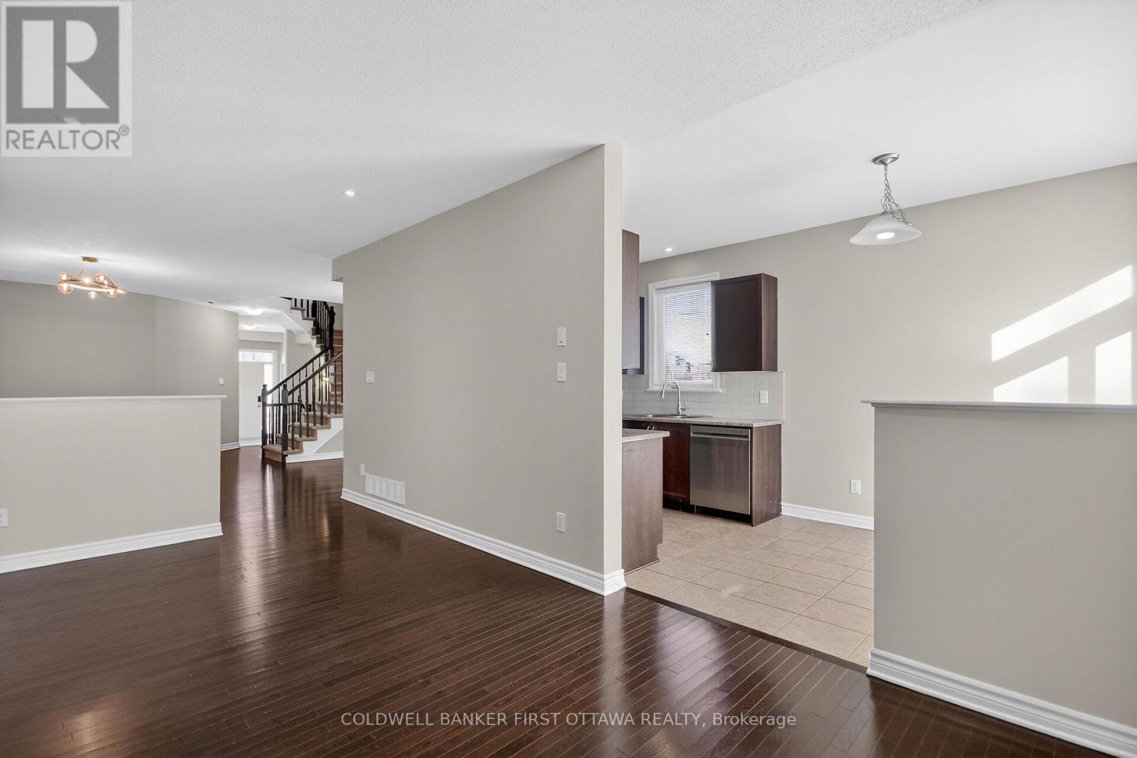 184 Highbury Park Drive, Ottawa, Ontario  K2J 5Y1 - Photo 16 - X12633700