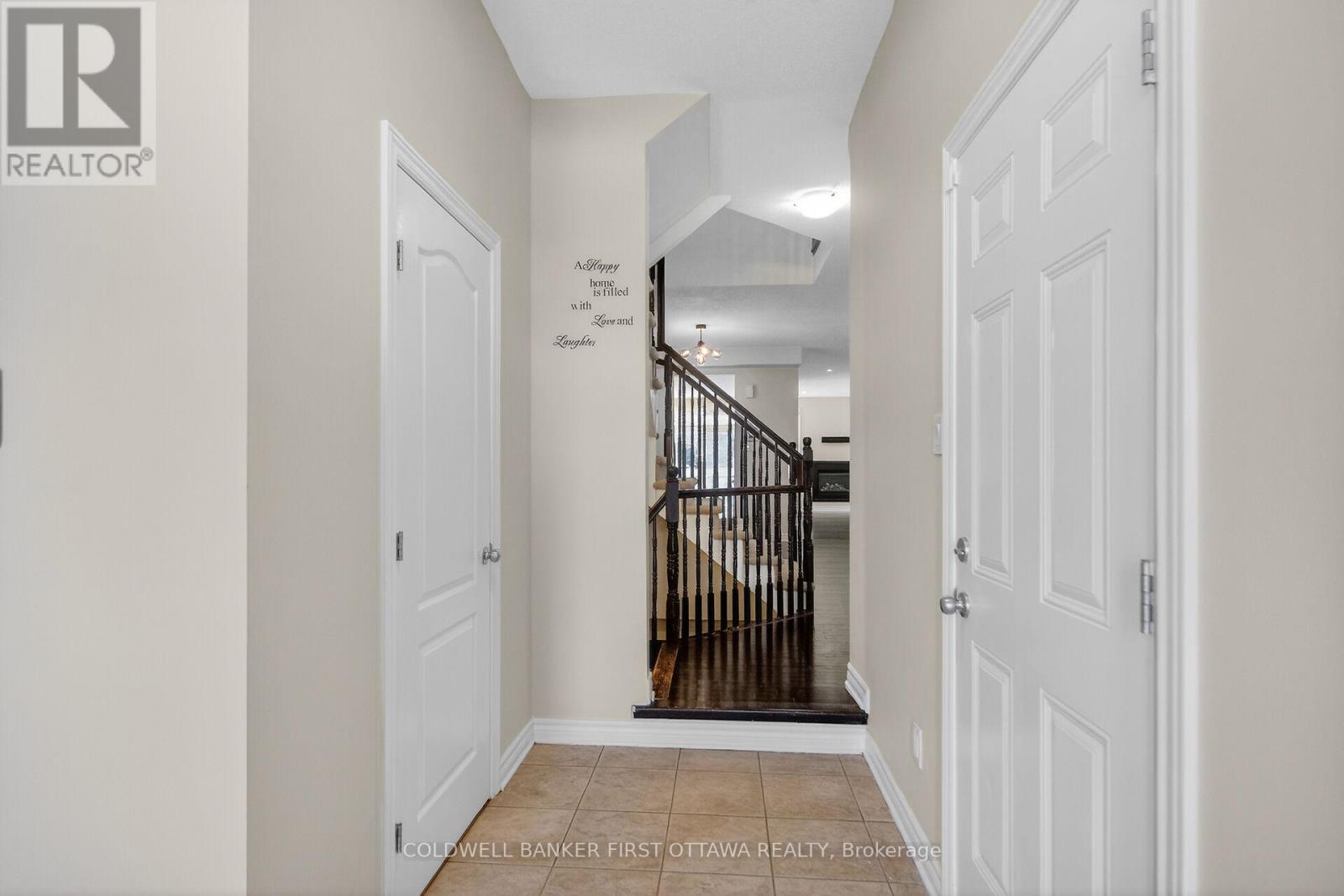 184 Highbury Park Drive, Ottawa, Ontario  K2J 5Y1 - Photo 4 - X12633700