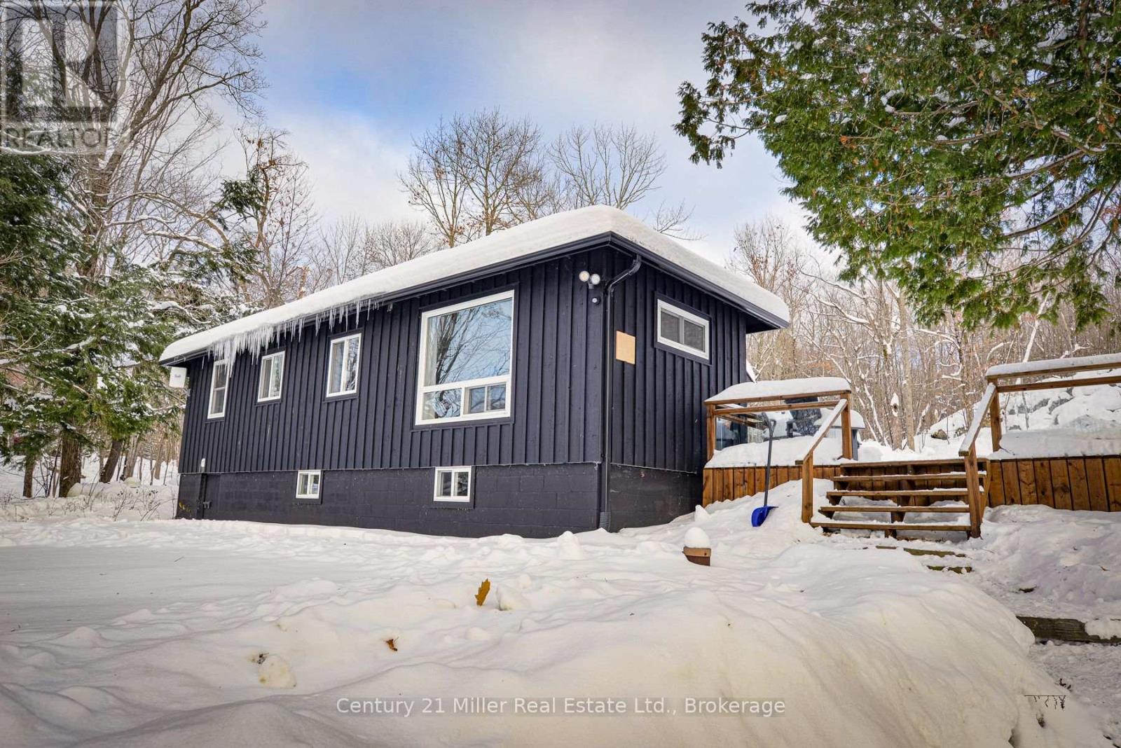 1279 Carlingford Road, Muskoka Lakes, Ontario  P0B 1J0 - Photo 8 - X12633714