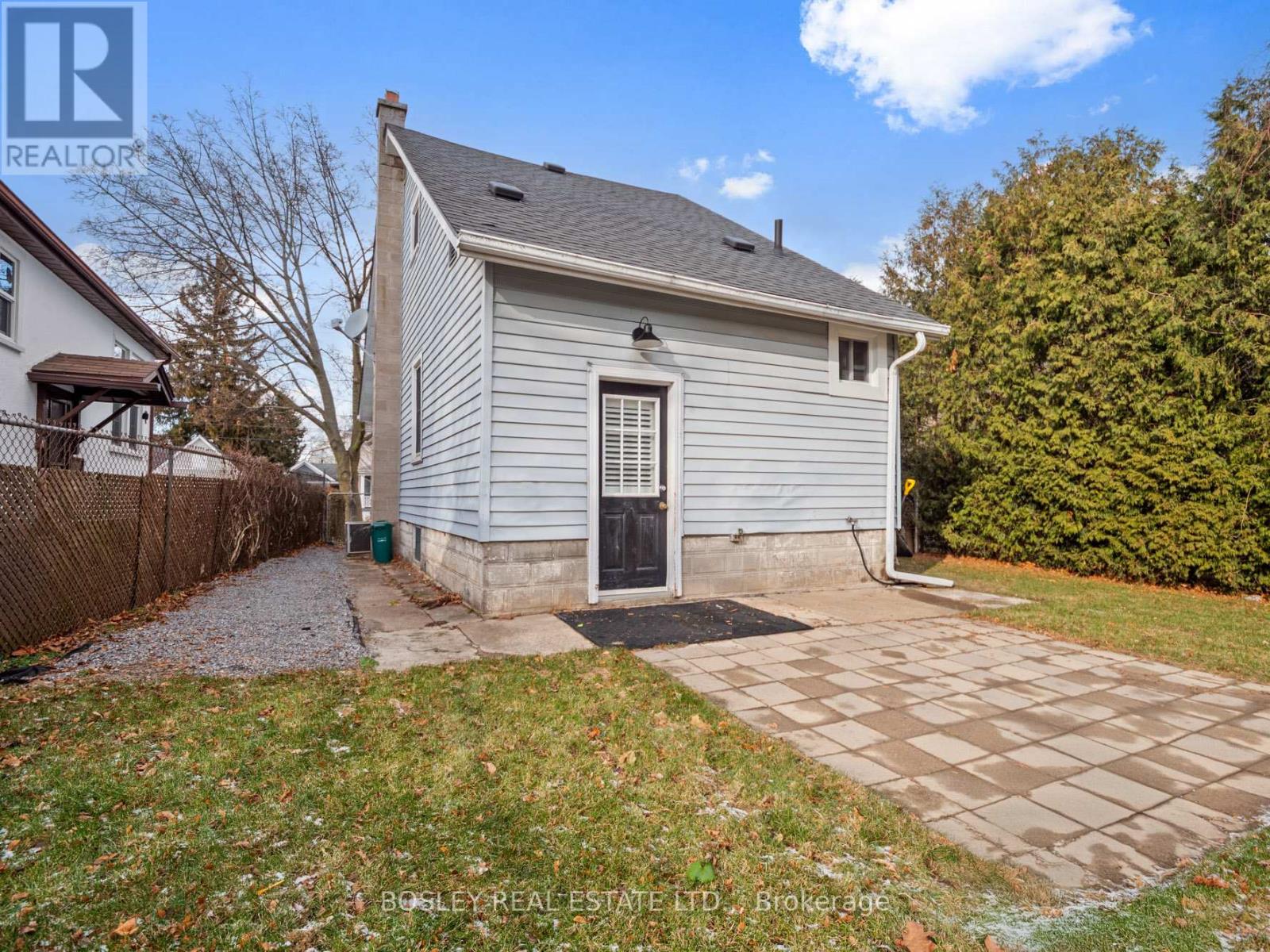 18 Michigan Avenue, St. Catharines (Port Dalhousie), Ontario  L2N 4G8 - Photo 21 - X12633742