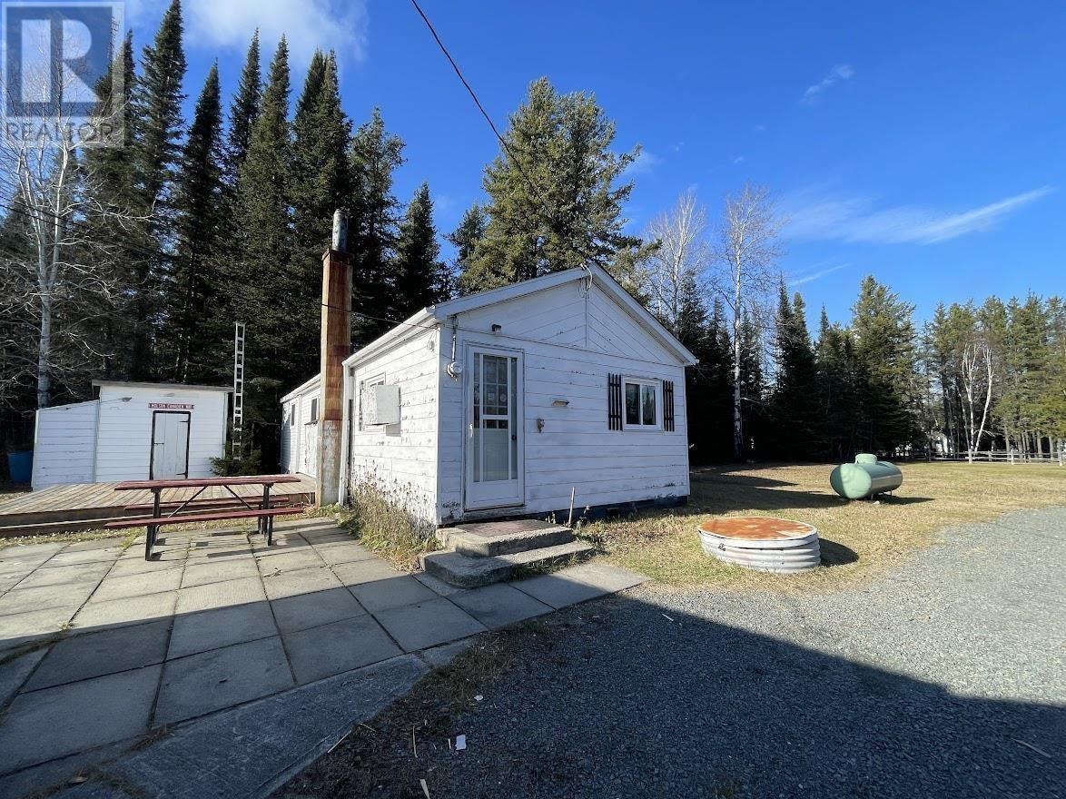 13 1st St, Hillsport, Ontario  P0T 2C0 - Photo 37 - TB253659