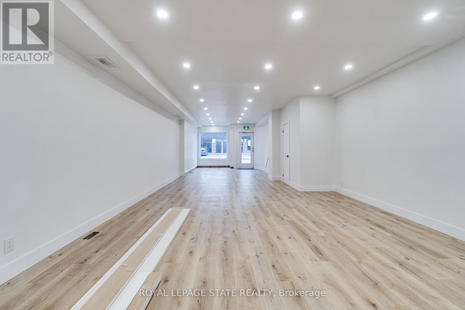 18 Barton Street E, Hamilton, Ontario  L8L 2V5 - Photo 21 - X12633560