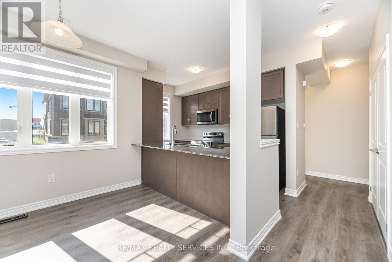 113 - 10 Birmingham Drive, Cambridge, Ontario N1R 0C6 - Photo 9 - X12633592