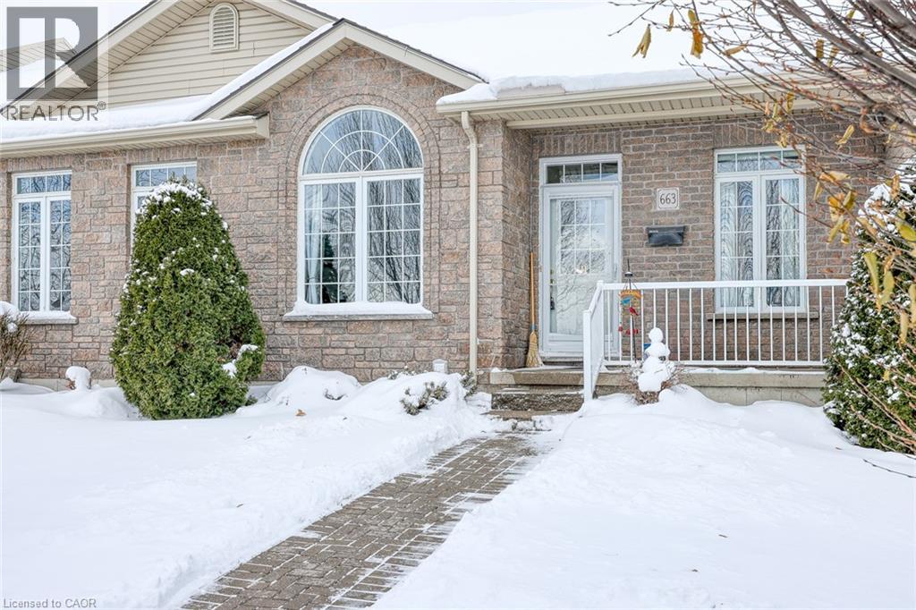 663 Southwood Way Unit# 4, Woodstock, Ontario  N4S 9A6 - Photo 3 - 40791894