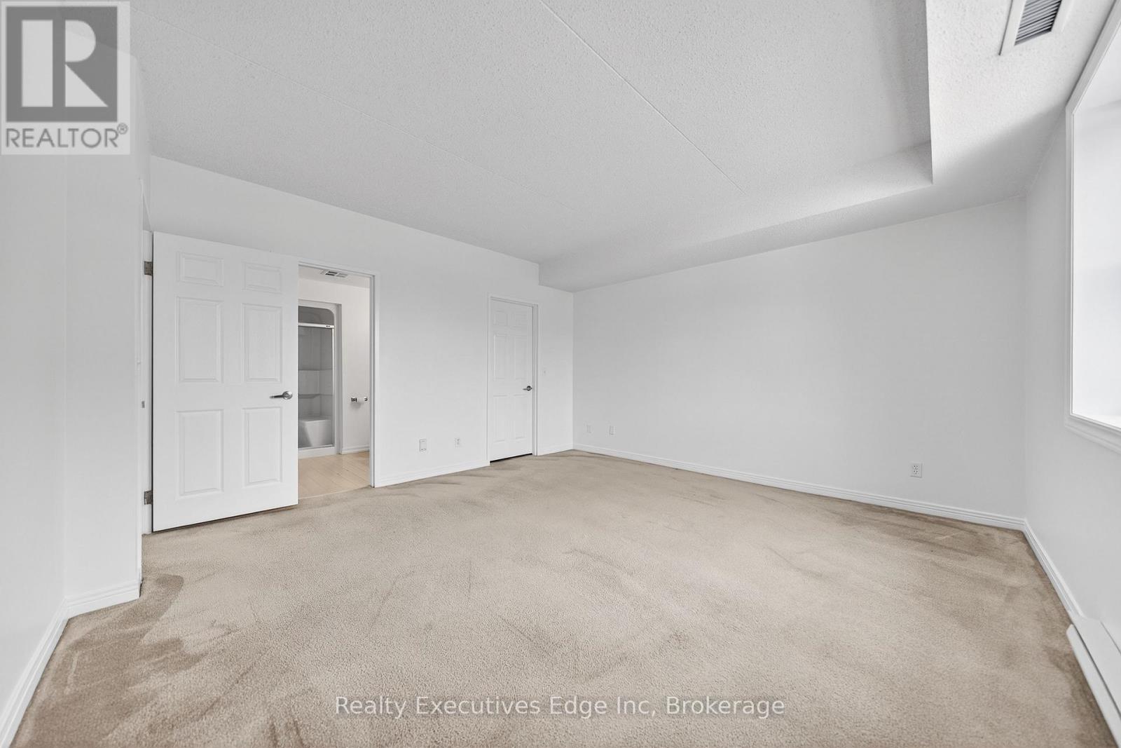 103 - 208 Silvercreek Parkway N, Guelph, Ontario  N1H 8H2 - Photo 22 - X12633604