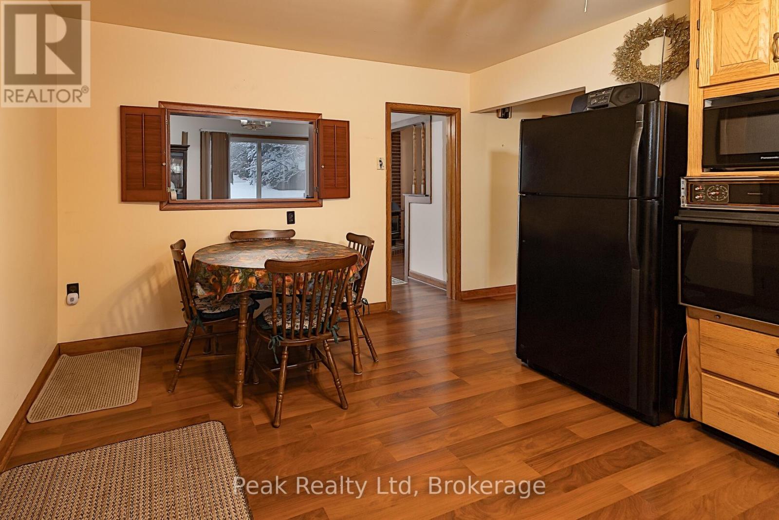 670 Elm Avenue N, North Perth, Ontario  N4W 3G2 - Photo 13 - X12633606