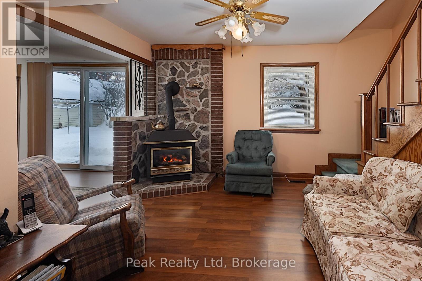 670 Elm Avenue N, North Perth, Ontario  N4W 3G2 - Photo 17 - X12633606